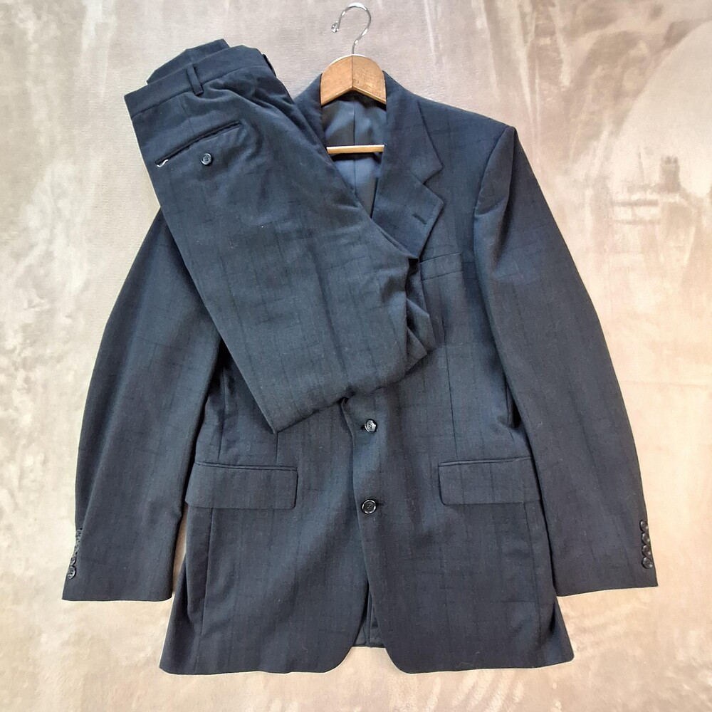 Suit Mens 42 32x30 Gray Stripe Single Vent 2 Button 2 Piece Pleated Cuffed USA
